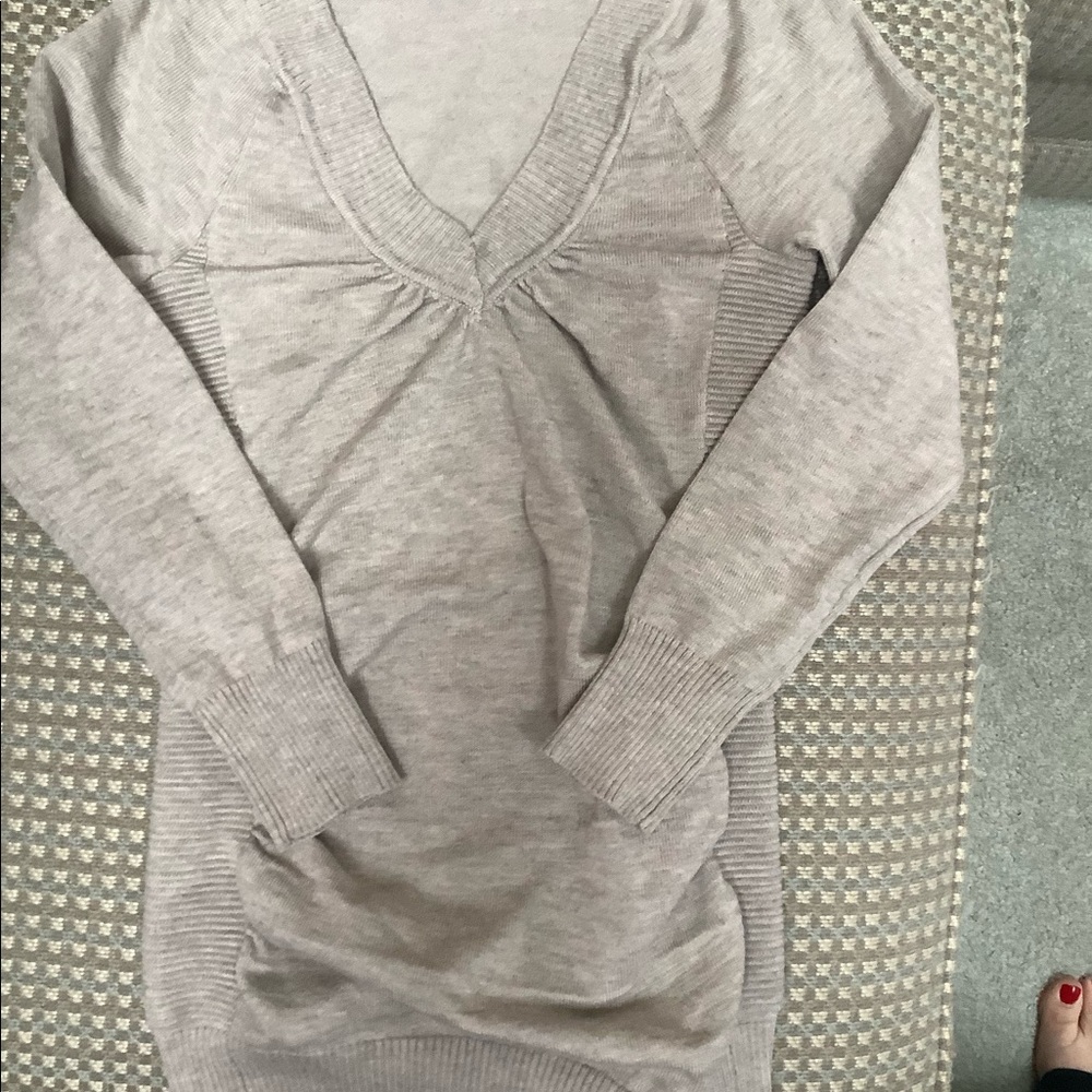 Oatmeal deep v neck cotton tunic with sheared waist